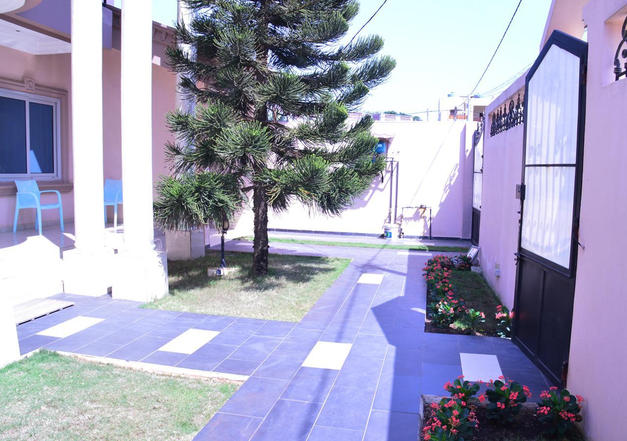 Hotels Residences Easy Cotonou Bagian luar foto