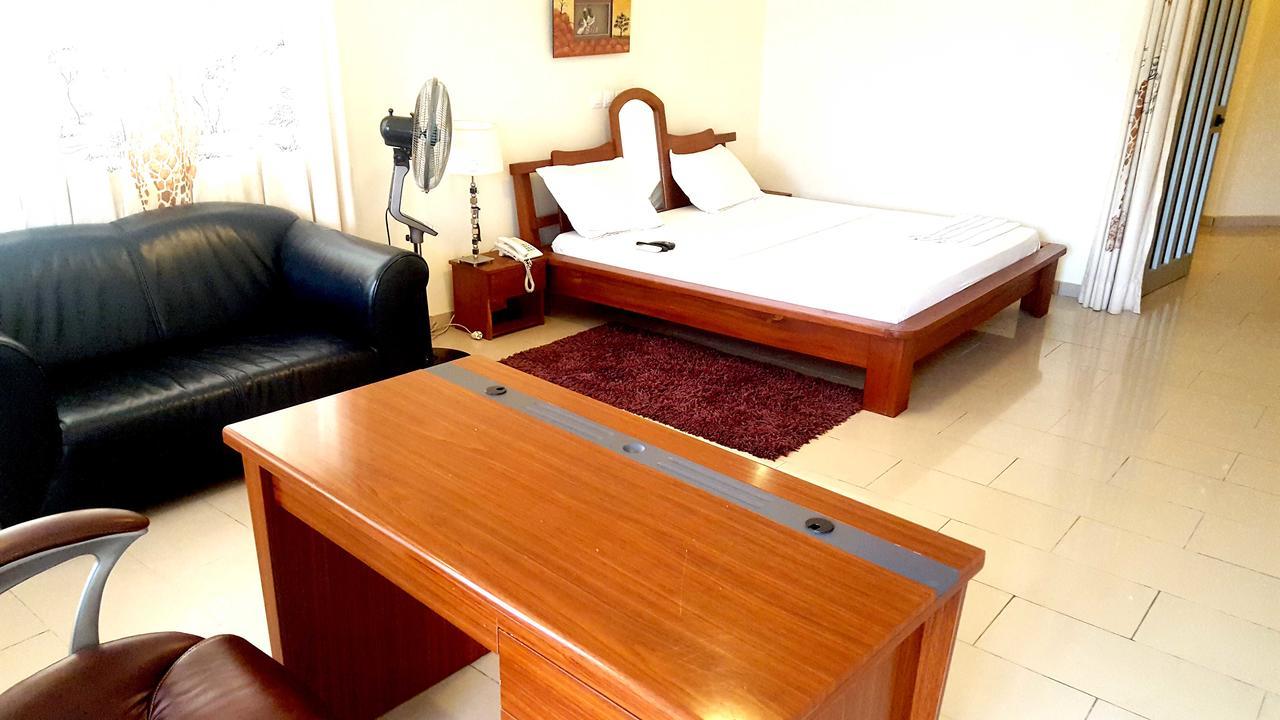 Hotels Residences Easy Cotonou Bagian luar foto