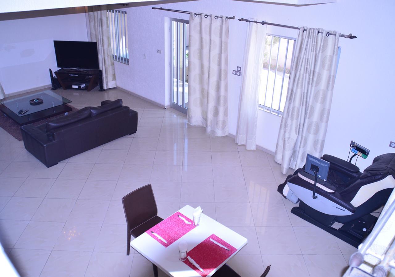 Hotels Residences Easy Cotonou Bagian luar foto