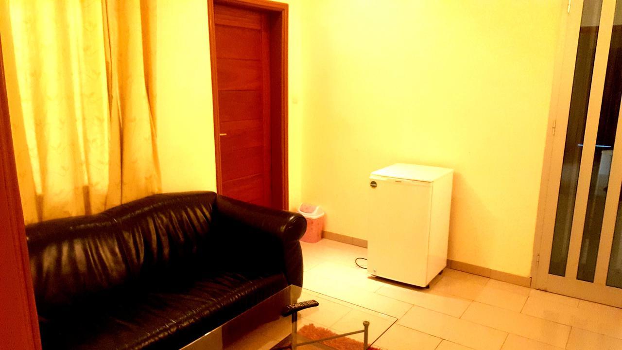 Hotels Residences Easy Cotonou Bagian luar foto